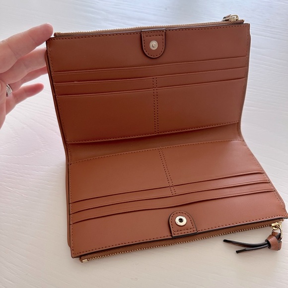 Kate Spade Wallet - Picture 4 of 5